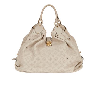 Perforated Mahina XL, front view
